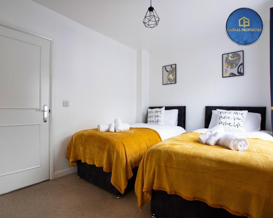 2 Bedroom House By Cabral Properties Monthly Special Price Reading Exteriör bild