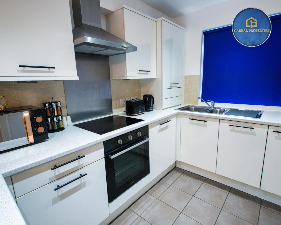 2 Bedroom House By Cabral Properties Monthly Special Price Reading Exteriör bild