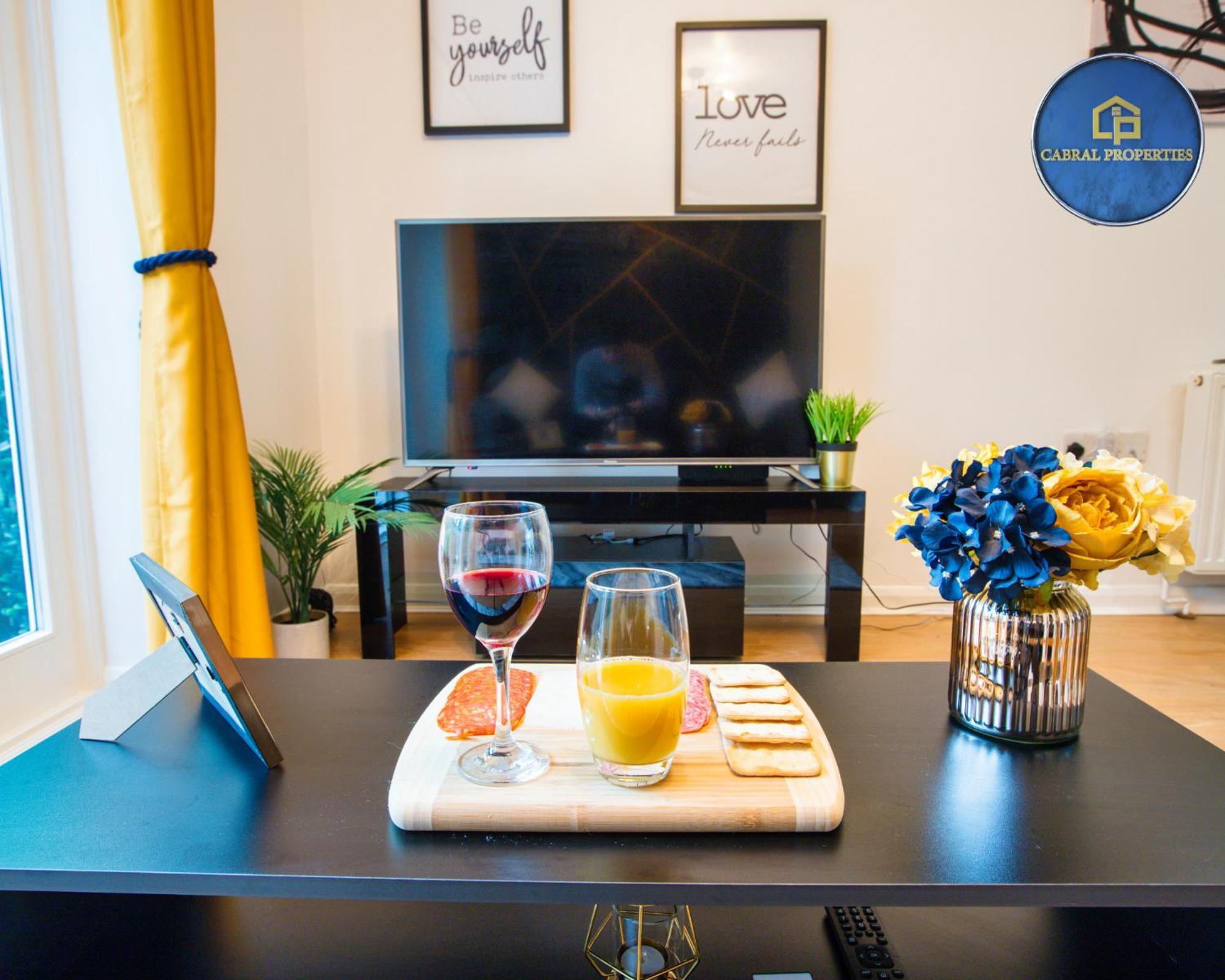 2 Bedroom House By Cabral Properties Monthly Special Price Reading Exteriör bild